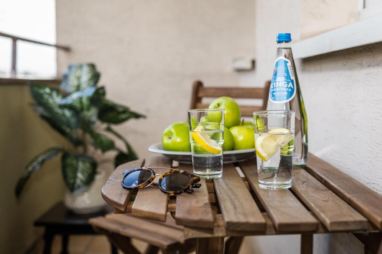 Rent Like Home - Emilii Plater 47 Varšava Exteriér fotografie